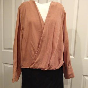 Lou & Grey Hi Lo Wrap Top size Large